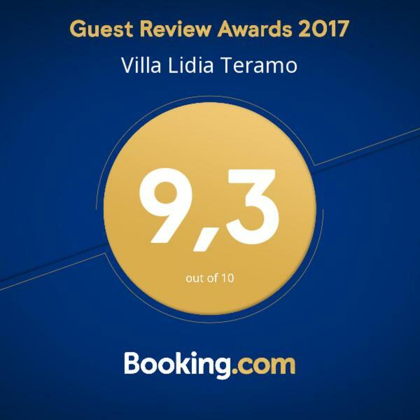 Villa Lidia Терамо Екстериор снимка